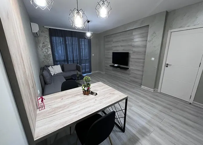 Beautiful Free Parking Garage