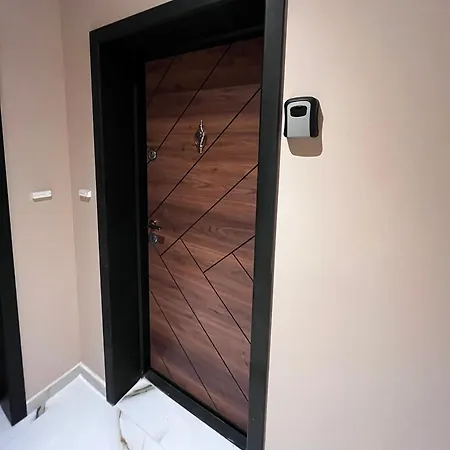 شقة Beautiful Free Parking Garage